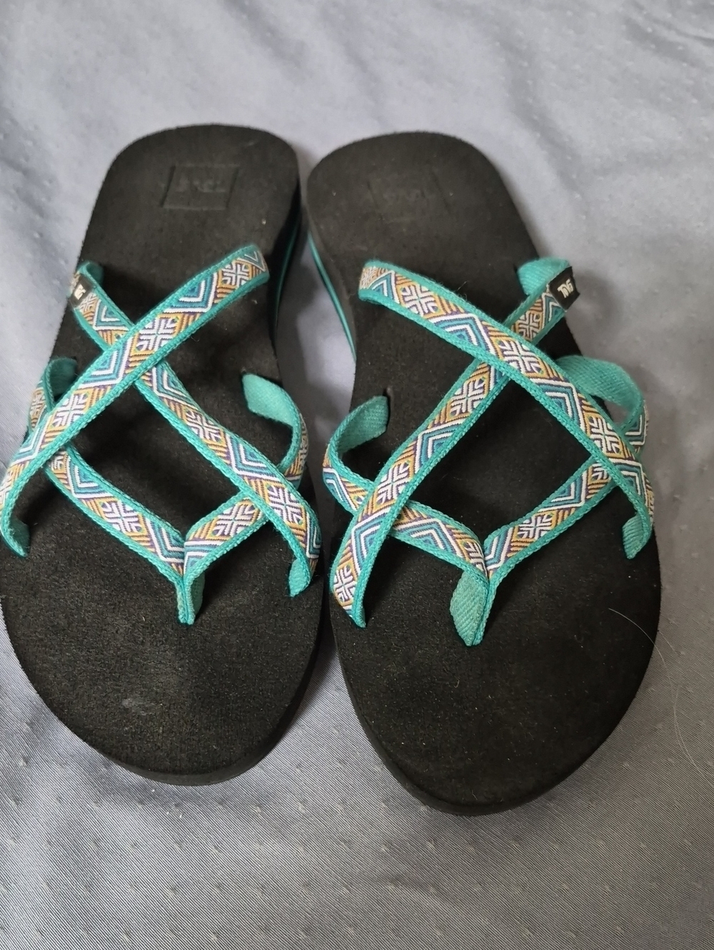 Teva Olowahu Sandals Flip Flop Teal Patterned Straps Womens 11